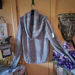 Beautiful, so soft, cowl-neck, xtra long sleeve sweater